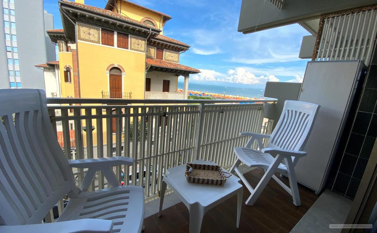 Sparkling Holiday Lignano Sabbiadoro Extérieur photo